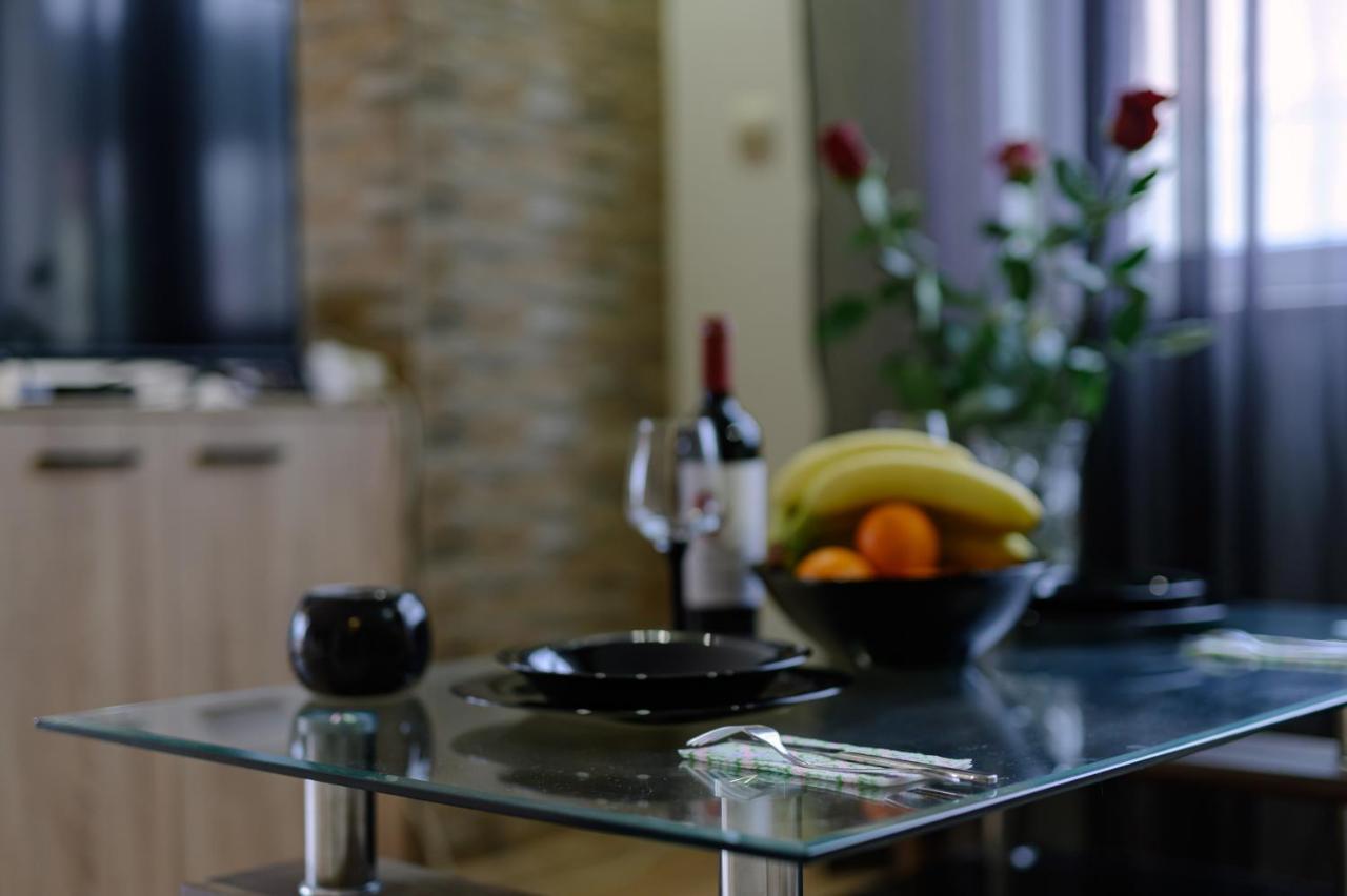 Cozy & Delightful Apart & Aubg & Free Garage Parking Μπλαγκόεβγκραντ Εξωτερικό φωτογραφία